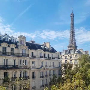 Hotel Eiffel Kensington, Paříž
